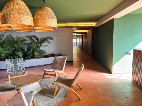 入口, BEE Suites San José - Santa Ana (BEE Suites San Jose - Santa Ana) in 圣安娜 入口, BEE Suites San José - Santa Ana (BEE Suites San Jose - Santa Ana) in 圣安娜