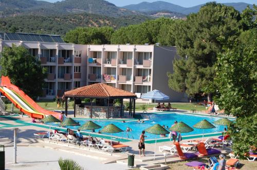 RA Resort Otel in Narlı Mahallesi RA Resort Otel in Narlı Mahallesi