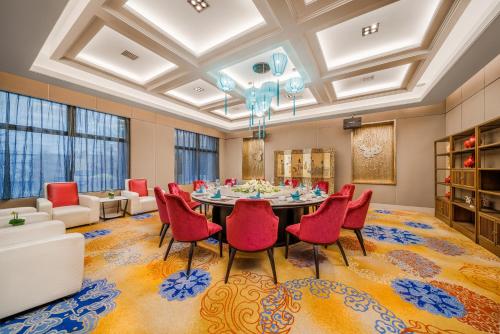 مطعم, فندق شيراتون شيان (Sheraton Xi'an Hotel) in منطقة تومين التجارية مطعم, فندق شيراتون شيان (Sheraton Xi'an Hotel) in منطقة تومين التجارية