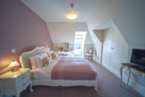 This photo about Catthorpe Manor Estate shared on HyHotel.com