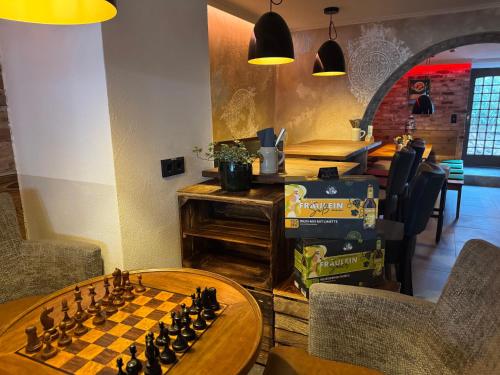 مطعم, Hotel Goldener Hirsch in Kaufbeuren مطعم, Hotel Goldener Hirsch in Kaufbeuren