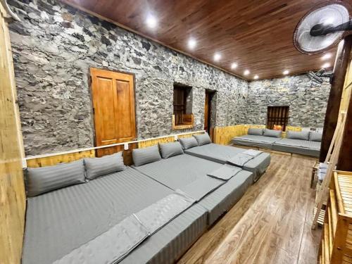 Tày's Home at Khuổi Ky - 5 mins to Ban Gioc Falls in Dam Thuy Tày's Home at Khuổi Ky - 5 mins to Ban Gioc Falls in Dam Thuy