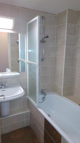 This photo about Hotel Mira-Mar shared on HyHotel.com