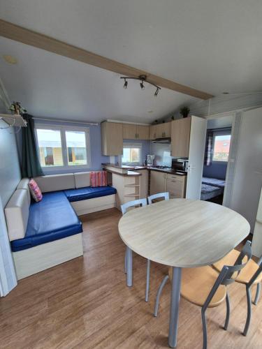 Camping Le clos Savoye in Biville-sur-Mer Camping Le clos Savoye in Biville-sur-Mer