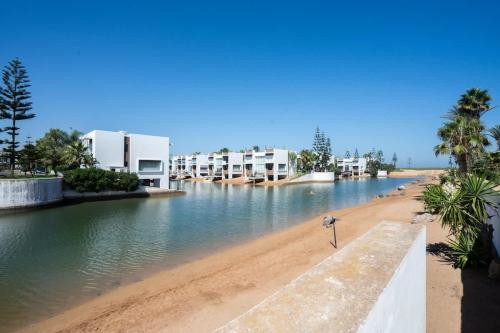 Résidence Luxe avec Plage Privée (Residence Luxe avec Plage Privee) in Bouznika Résidence Luxe avec Plage Privée (Residence Luxe avec Plage Privee) in Bouznika