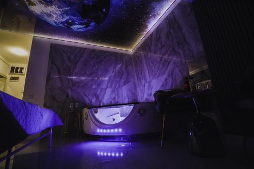 R U B I room by 50 shades in Baia Mare R U B I room by 50 shades in Baia Mare