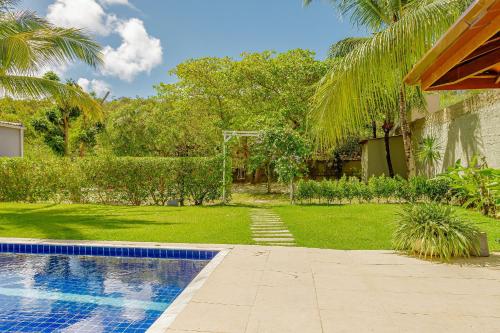 Garden, BV04 Excelente Casa com Piscina - Busca Vida in Catu De Abrantes Garden, BV04 Excelente Casa com Piscina - Busca Vida in Catu De Abrantes