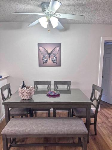 Stay in the Heart of Hillcrest! in Balboa Park Stay in the Heart of Hillcrest! in Balboa Park