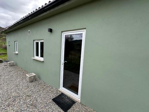 Naturehome Avô (Naturehome Avo) in Oliveira Do Hospital Naturehome Avô (Naturehome Avo) in Oliveira Do Hospital