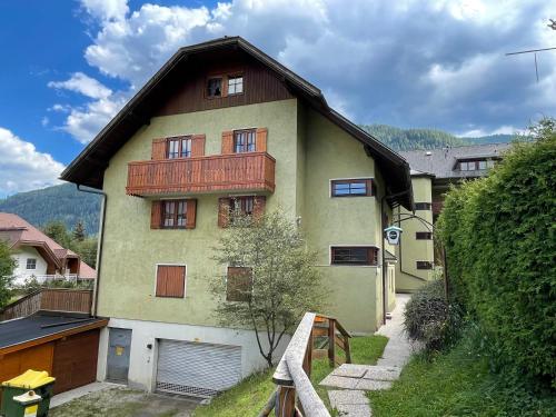 Wiedweg Gold in Rottenstein Wiedweg Gold in Rottenstein