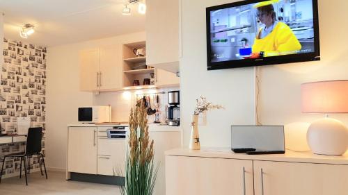 Austernfischer H-6-1 in Heiligenhafen Austernfischer H-6-1 in Heiligenhafen