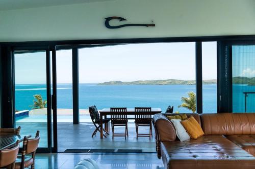 Luxury oceanfront villa with breathtaking views in Ракіракі Luxury oceanfront villa with breathtaking views in Ракіракі