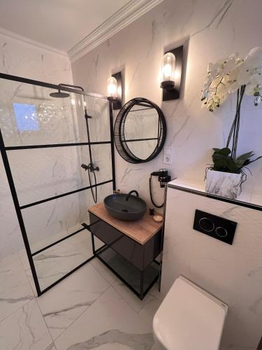 ห้องน้ำ, the Herbalist in ทิฮานี่ ห้องน้ำ, the Herbalist in ทิฮานี่