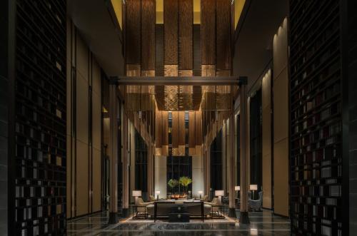 Lobby, Four Seasons Hotel Seoul in Gwanghwamun Lobby, Four Seasons Hotel Seoul in Gwanghwamun