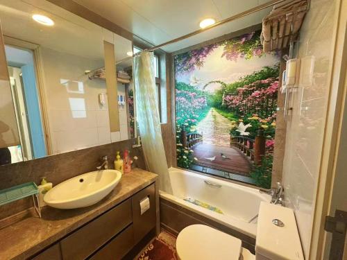 Hot tub, 漂亮的卧室 元朗01 in Yuen Long Hot tub, 漂亮的卧室 元朗01 in Yuen Long