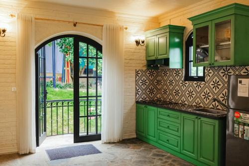 Kitchen, Nha Cua To - Venuestay in Thach That District Kitchen, Nha Cua To - Venuestay in Thach That District