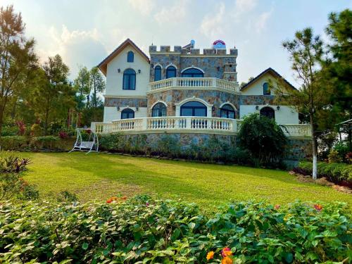 Garden, Nha Cua To - Venuestay in Thach That District Garden, Nha Cua To - Venuestay in Thach That District