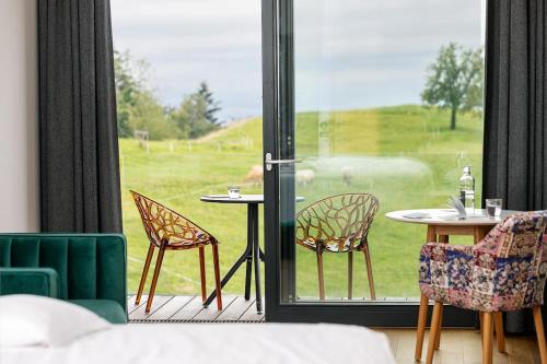 Design-Chalet mit Teilseeblick, Pool, Spa & Restaurant in Lochau Bei Bregenz Design-Chalet mit Teilseeblick, Pool, Spa & Restaurant in Lochau Bei Bregenz