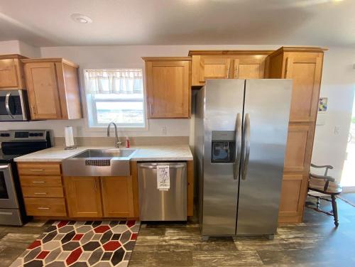 100 & Wonderful View Friends and Family Home in Bryce (Utah) 100 & Wonderful View Friends and Family Home in Bryce (Utah)