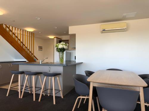 Bluewater Hotel in อฮูริรี Bluewater Hotel in อฮูริรี