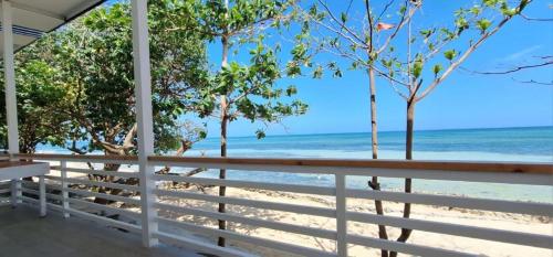 View, Mandala Beach Cebu by Hiverooms in Daanbantayan View, Mandala Beach Cebu by Hiverooms in Daanbantayan