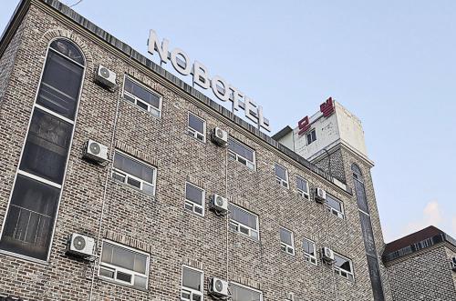Nobotel Cheonan in Seonggeo-eup Nobotel Cheonan in Seonggeo-eup