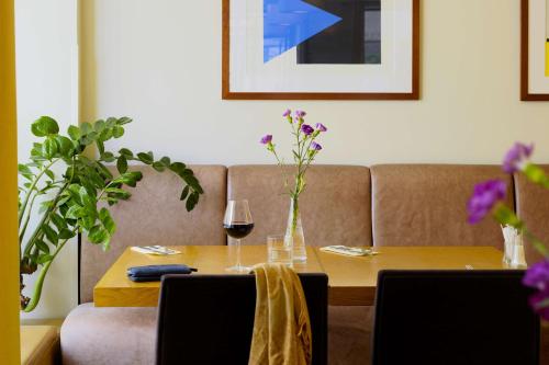 Restaurant, Scandic Plaza Turku in Turku City Center Restaurant, Scandic Plaza Turku in Turku City Center