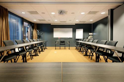 ห้องประชุม / บอลรูม, สแกนดิก คริสเตียนซันด์ บิสสตรอนดา (Scandic Kristiansand Bystranda) in คริสเตียนแซนด์ ห้องประชุม / บอลรูม, สแกนดิก คริสเตียนซันด์ บิสสตรอนดา (Scandic Kristiansand Bystranda) in คริสเตียนแซนด์