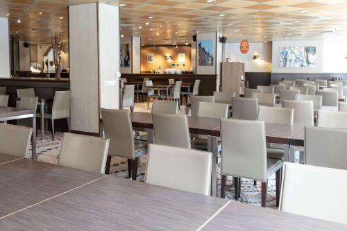 餐廳, 斯堪迪克凱撒尼米酒店 (Scandic Kaisaniemi) in 赫爾辛基市中心 餐廳, 斯堪迪克凱撒尼米酒店 (Scandic Kaisaniemi) in 赫爾辛基市中心