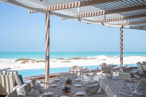 Restaurant, Jumeirah Saadiyat Island Abu Dhabi in Saadiyat Island Restaurant, Jumeirah Saadiyat Island Abu Dhabi in Saadiyat Island