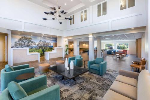 大堂, 帕索羅布爾斯溫德姆拉昆塔套房酒店 (La Quinta Inn & Suites by Wyndham Paso Robles) in 帕索羅布爾斯(CA) 大堂, 帕索羅布爾斯溫德姆拉昆塔套房酒店 (La Quinta Inn & Suites by Wyndham Paso Robles) in 帕索羅布爾斯(CA)