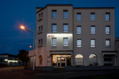 Vista exterior, Sure Hotel by Best Western Angouleme in Angouleme Vista exterior, Sure Hotel by Best Western Angouleme in Angouleme
