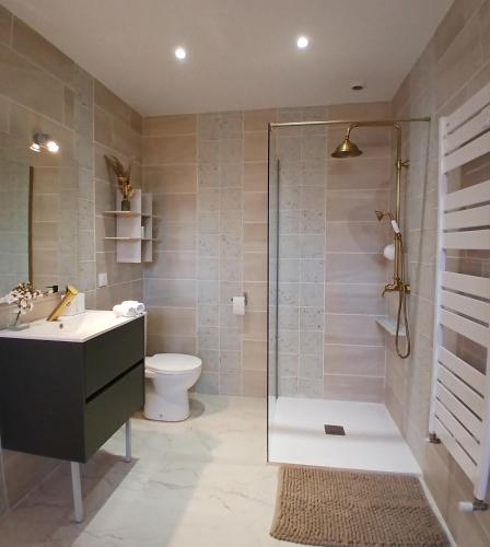 Bathroom, Maison du Bonheur, Chambre Cocooon in Charavines Bathroom, Maison du Bonheur, Chambre Cocooon in Charavines