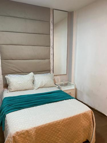 Sala e quarto prox ao Maracana e Engenhao in Meier Sala e quarto prox ao Maracana e Engenhao in Meier