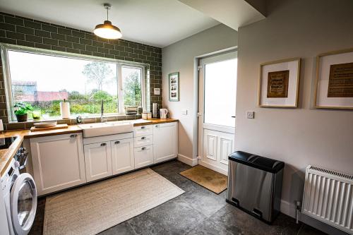 Charming Rural Cottage in Ballaghadereen Charming Rural Cottage in Ballaghadereen