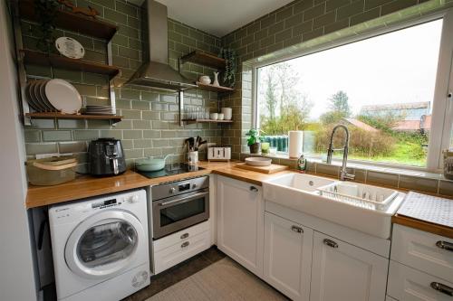 Charming Rural Cottage in Ballaghadereen Charming Rural Cottage in Ballaghadereen
