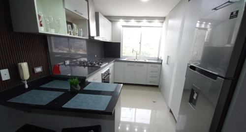 Kitchen, Comodo y elegante apartamento in Barquisimeto Kitchen, Comodo y elegante apartamento in Barquisimeto