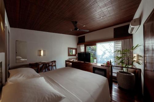 Facilities, Hotel Komune and Beach Club Bali in Keramas Facilities, Hotel Komune and Beach Club Bali in Keramas