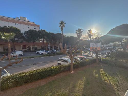2 pieces apartement a Frejus avec parking in Frejus Plage 2 pieces apartement a Frejus avec parking in Frejus Plage
