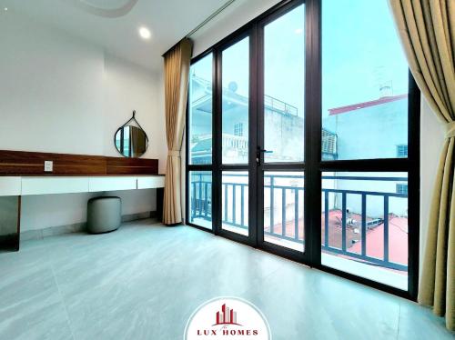 Balkon/Terrasse, The LuxHomes Apartment - 231 Văn Cao in Haiphong Balkon/Terrasse, The LuxHomes Apartment - 231 Văn Cao in Haiphong
