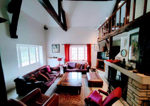 صالة مشتركة/ منطقة التلفزيون, Champs du Moulin - Séjour à Roffey (Champs du Moulin - Sejour a Roffey) in فيزينيس صالة مشتركة/ منطقة التلفزيون, Champs du Moulin - Séjour à Roffey (Champs du Moulin - Sejour a Roffey) in فيزينيس