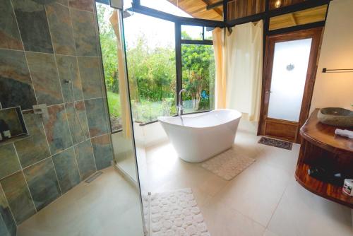 Mystica in Tilaran Mystica in Tilaran