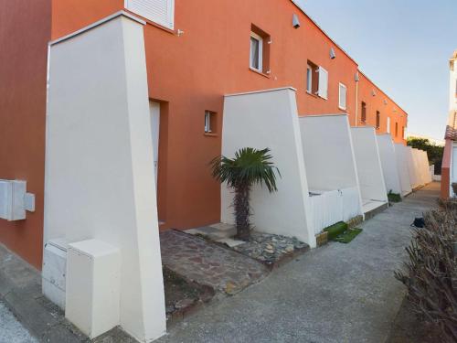 Appartement lumineux 2 pieces, terrasse, proche plage, parking, Grau D'Agde - FR-1-423-316 in Le Grau d'Agde Appartement lumineux 2 pieces, terrasse, proche plage, parking, Grau D'Agde - FR-1-423-316 in Le Grau d'Agde