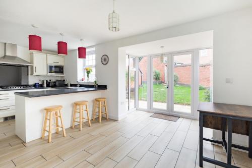 Home away from Home French luxury in Birmingham in Smethwick Home away from Home French luxury in Birmingham in Smethwick