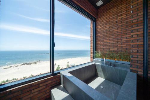 Hot tub, Hound Hotel Deacheon Beach in Boryeong-si Hot tub, Hound Hotel Deacheon Beach in Boryeong-si