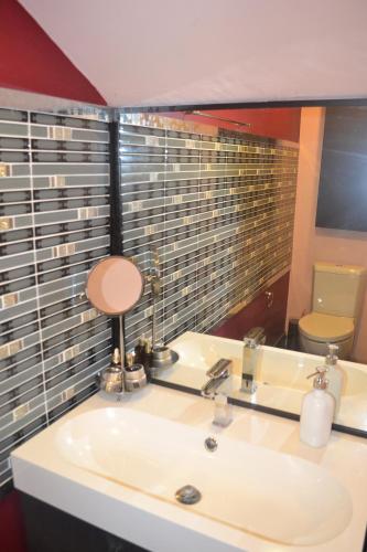 This photo about Penthouse Duplex Bangkok Bang Na shared on HyHotel.com