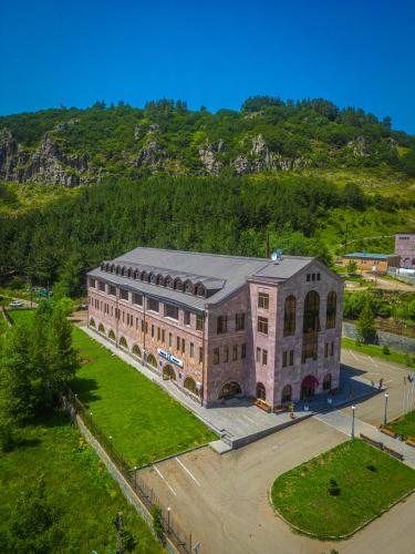 Exterior view, Armenia Hotel in Jermuk Exterior view, Armenia Hotel in Jermuk