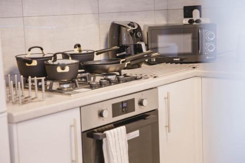 Warm & Cosy Home Away From Home in Benwell and Scotswood Warm & Cosy Home Away From Home in Benwell and Scotswood