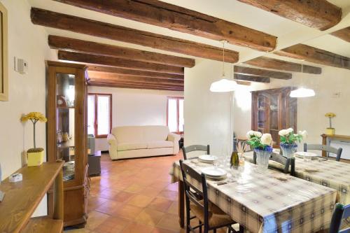 This photo about Mater Domini shared on HyHotel.com