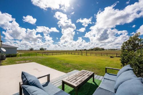 Surrounding environment, The Spacious Florida Oasis in Cleveland (FL) Surrounding environment, The Spacious Florida Oasis in Cleveland (FL)
